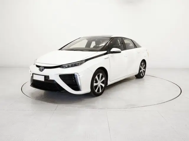 Photo 1 : Toyota Mirai 2021 Diesel