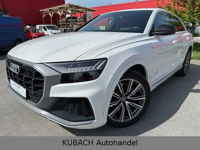 Photo 1 : Audi Q8 2020 Diesel