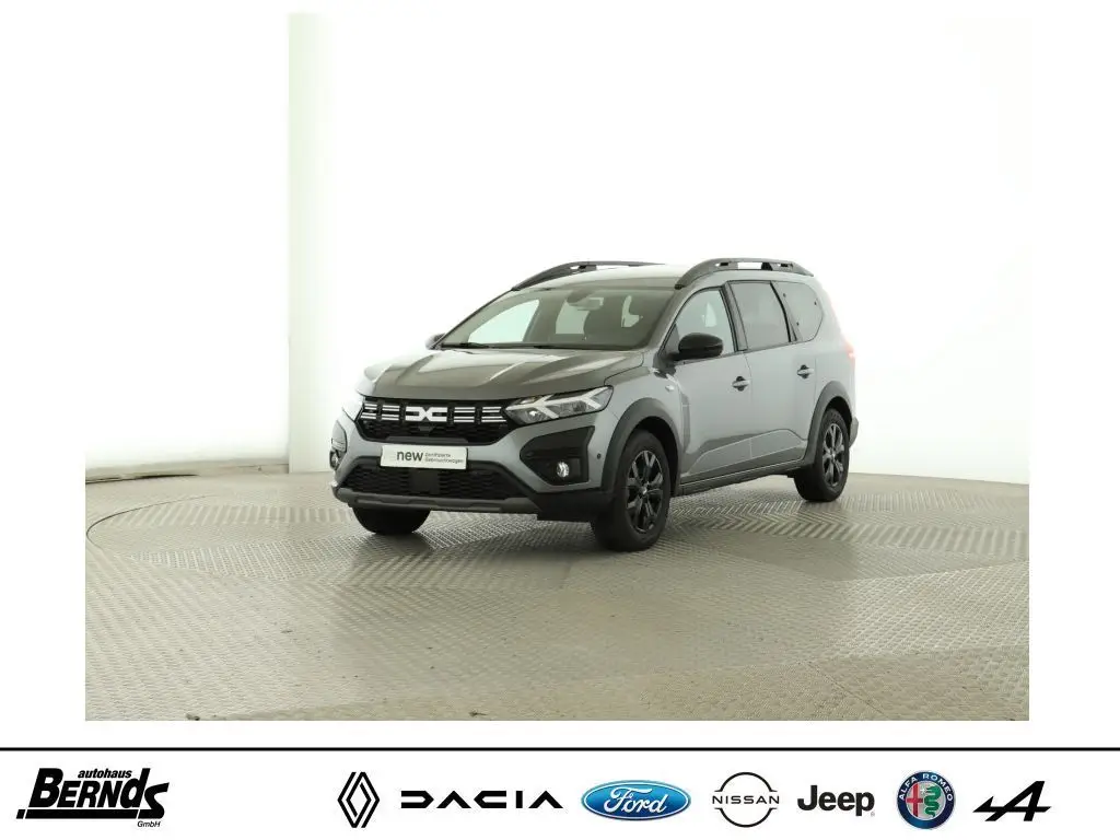 Photo 1 : Dacia Jogger 2023 Hybride