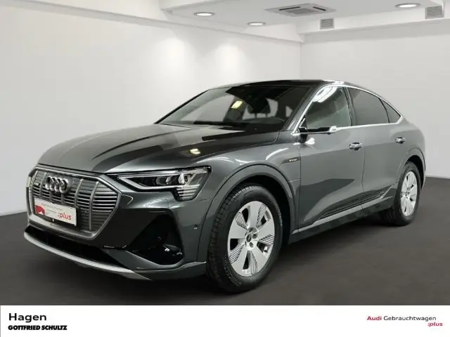 Photo 1 : Audi E-tron 2022 Non renseigné