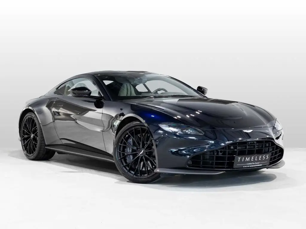Photo 1 : Aston Martin V8 2022 Petrol