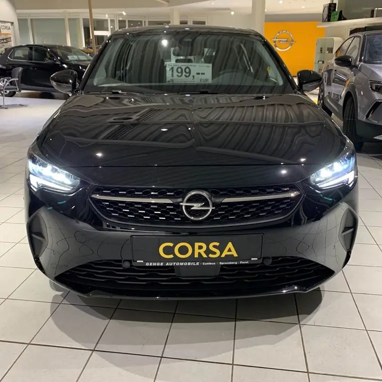 Photo 1 : Opel Corsa 2023 Non renseigné