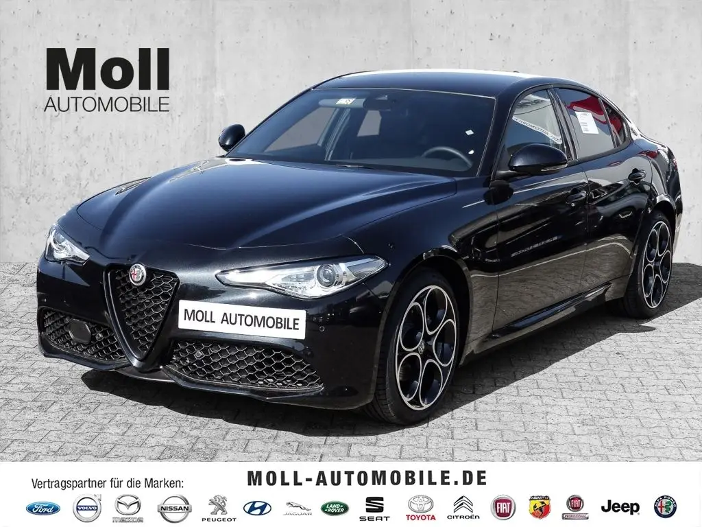 Photo 1 : Alfa Romeo Giulia 2023 Petrol