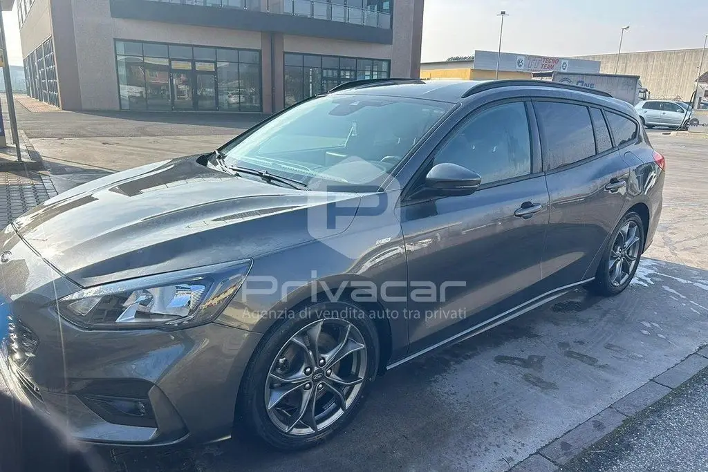 Photo 1 : Ford Focus 2019 Not specified
