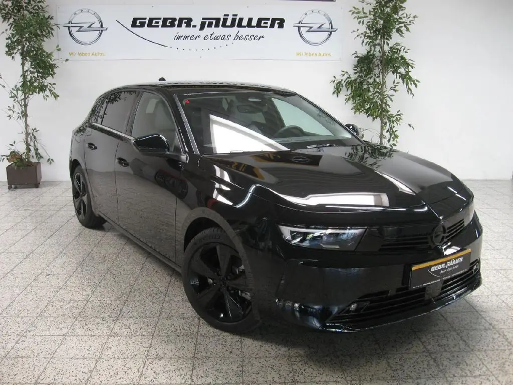 Photo 1 : Opel Astra 2022 Hybride