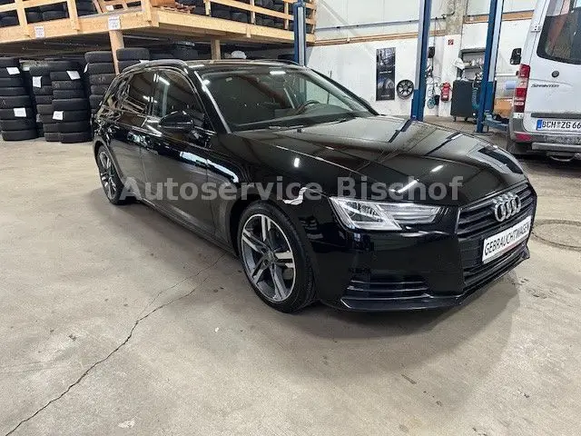 Photo 1 : Audi A4 2018 Petrol
