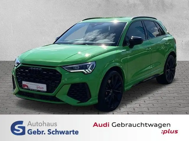 Photo 1 : Audi Q3 2021 Petrol
