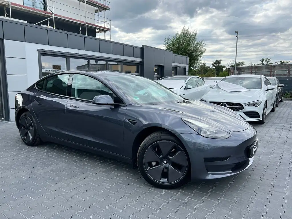 Photo 1 : Tesla Model 3 2021 Non renseigné