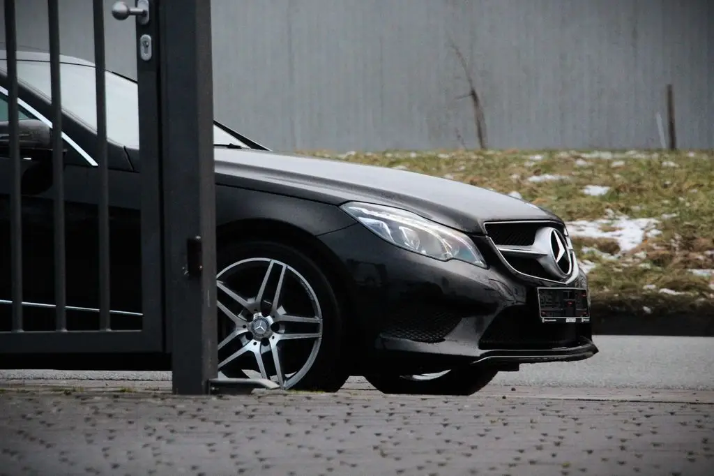 Photo 1 : Mercedes-benz Classe E 2014 Essence