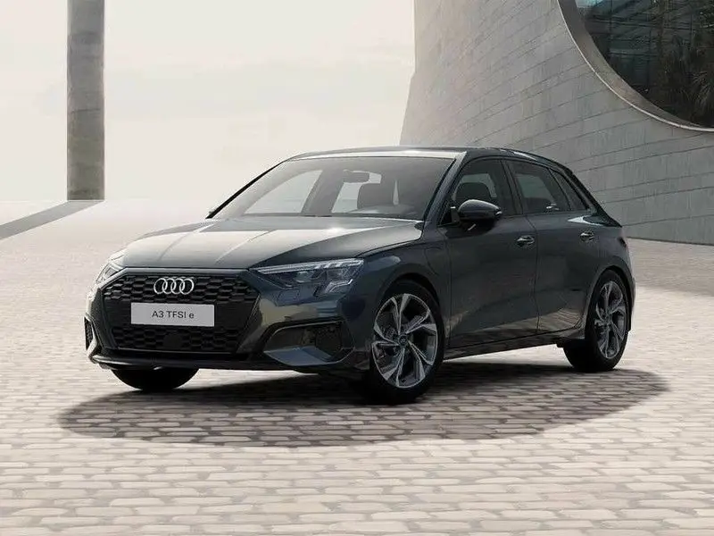 Photo 1 : Audi A3 2022 Others