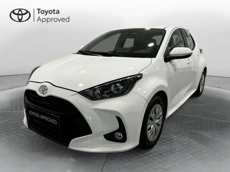 Photo 1 : Toyota Yaris 2022 Petrol