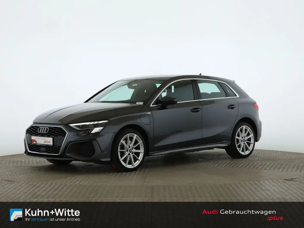 Photo 1 : Audi A3 2021 Not specified