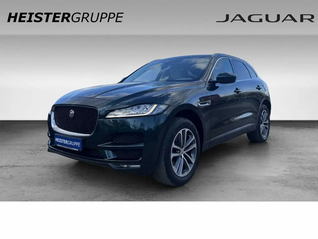 Photo 1 : Jaguar F-pace 2016 Non renseigné