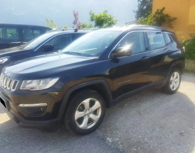 Photo 1 : Jeep Compass 2018 Not specified