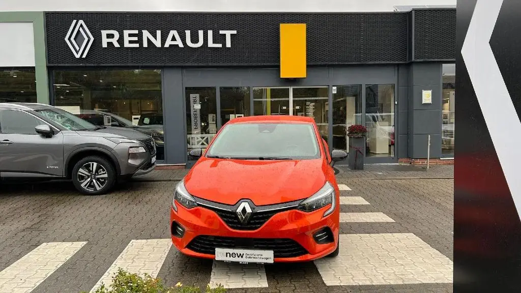 Photo 1 : Renault Clio 2023 Non renseigné