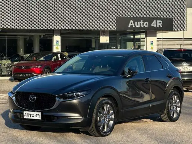 Photo 1 : Mazda Cx-30 2021 Non renseigné