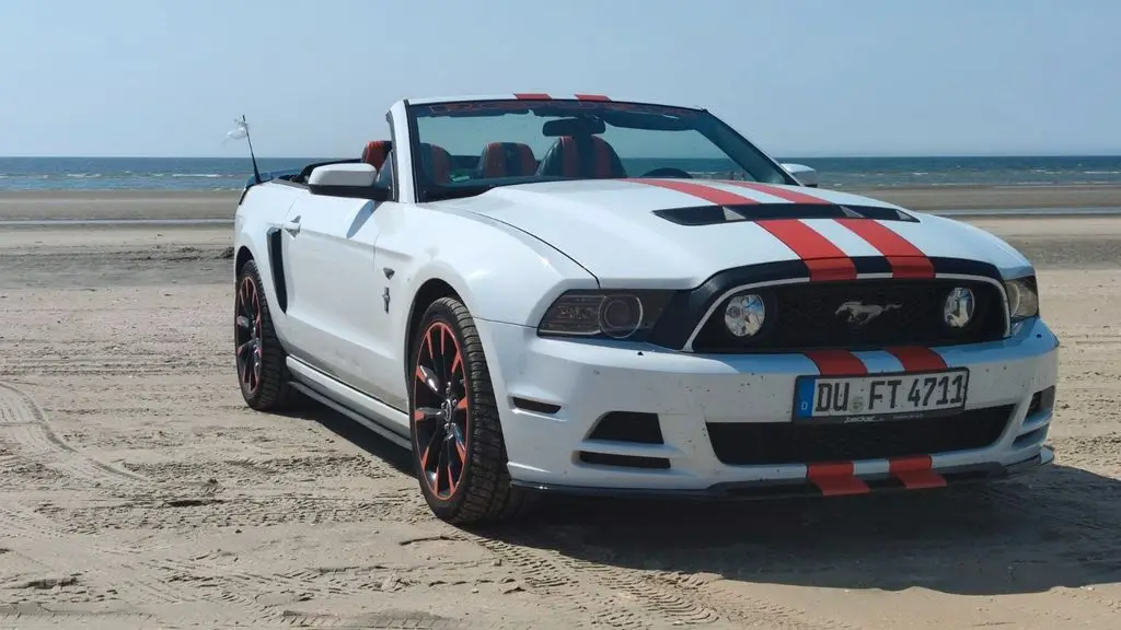 Photo 1 : Ford Mustang 2014 Not specified