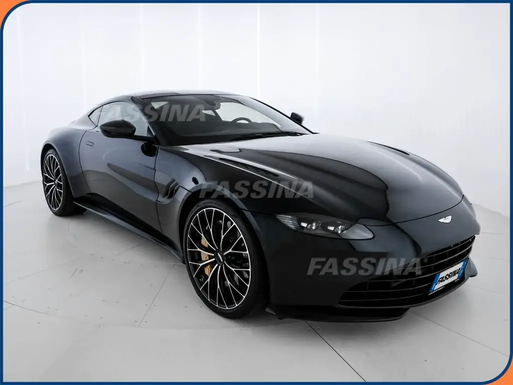 Photo 1 : Aston Martin V8 2022 Essence