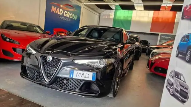 Photo 1 : Alfa Romeo Giulia 2018 Petrol