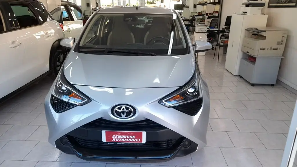 Photo 1 : Toyota Aygo X 2019 Essence