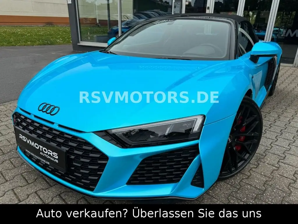 Photo 1 : Audi R8 2021 Petrol
