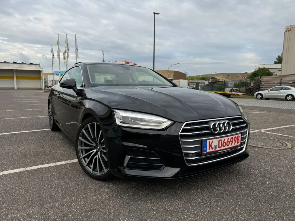 Photo 1 : Audi A5 2019 Essence