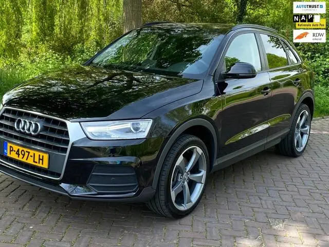 Photo 1 : Audi Q3 2018 Essence