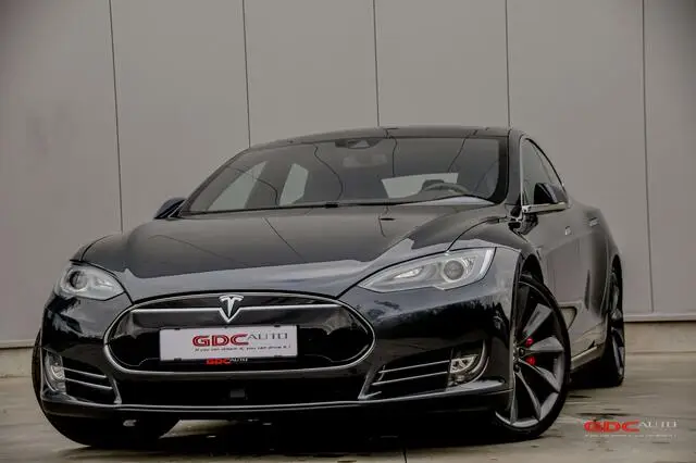 Photo 1 : Tesla Model S 2015 Électrique
