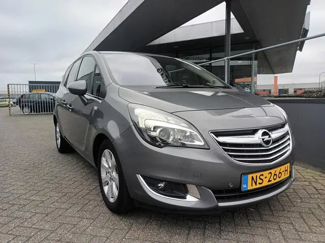 Photo 1 : Opel Meriva 2017 Essence