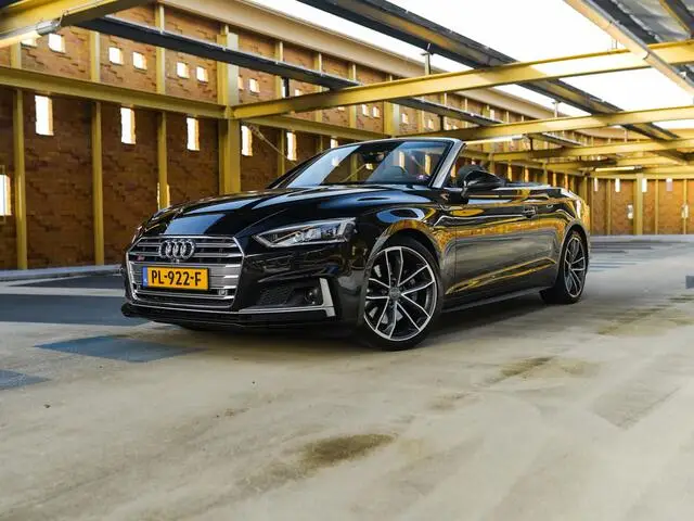 Photo 1 : Audi S5 2017 Essence