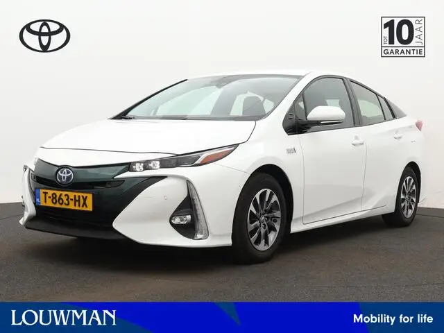 Toyota Prius 1.8 Plug-in Hybrid Dynamic Limited | Navigatie | Parkeerhulp | Parkeersensoren |