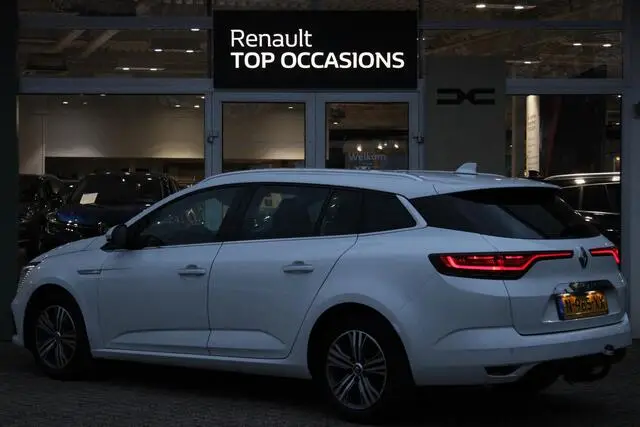 Photo 1 : Renault Megane 2022 Essence
