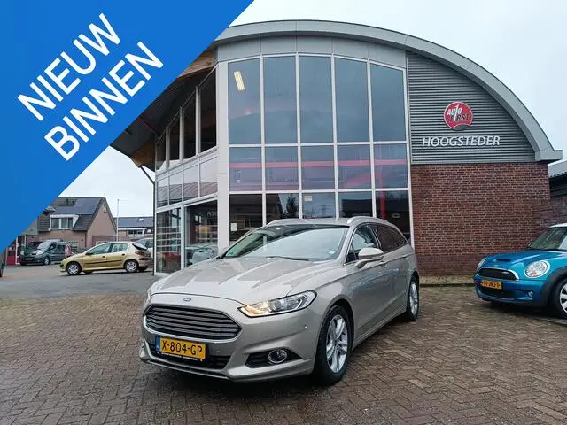Photo 1 : Ford Mondeo 2015 Essence
