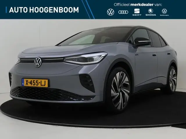 Volkswagen Id.5 GTX Advantage 77 kWh | Panorama dak | 21 inch LM velgen | Achteruitrijcamera | LED Matrix verlichting | Keyless access | CarPlay | Navigatie |