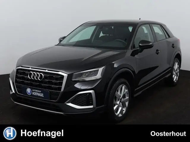 Photo 1 : Audi Q2 2021 Petrol
