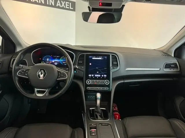 Photo 1 : Renault Megane 2021 Hybrid