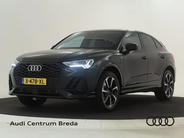 Photo 1 : Audi Q3 2024 Hybrid
