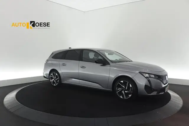 Photo 1 : Peugeot 308 2023 Essence