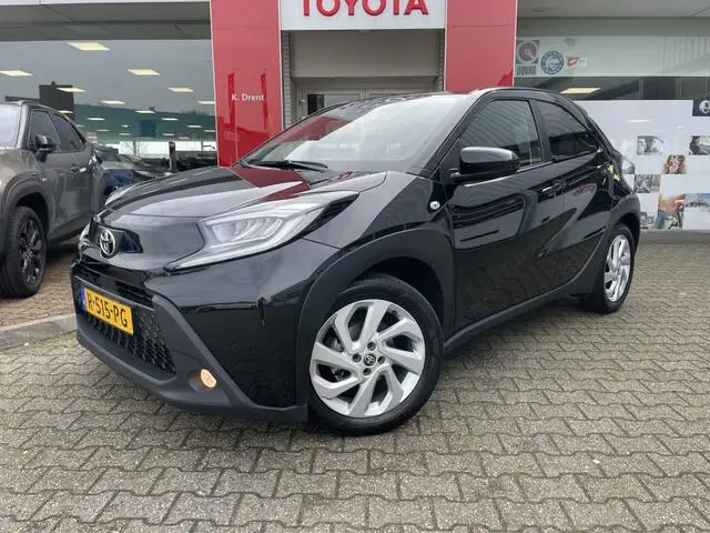 Toyota Aygo 1.0 VVT-i MT first | Apple CarPlay Android Auto | Climate Contro