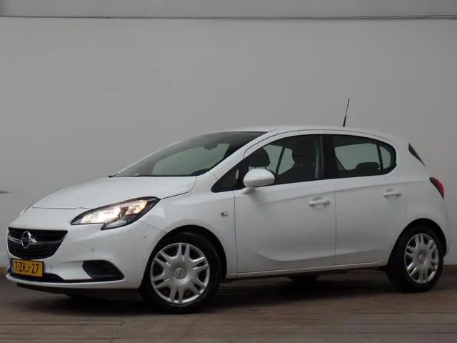 Photo 1 : Opel Corsa 2015 Petrol
