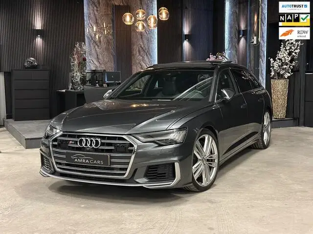 Photo 1 : Audi A6 2019 Hybride