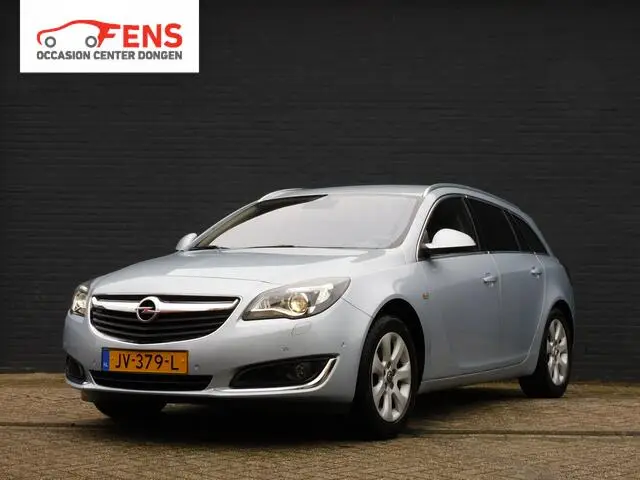 Photo 1 : Opel Insignia 2016 Petrol