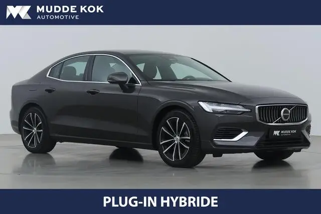 Photo 1 : Volvo S60 2023 Hybride