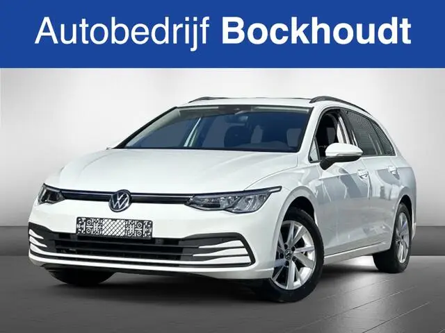 Photo 1 : Volkswagen Golf 2021 Petrol