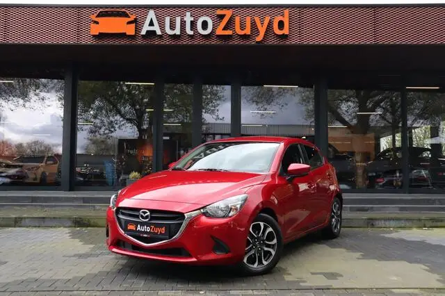 Photo 1 : Mazda 2 2017 Petrol
