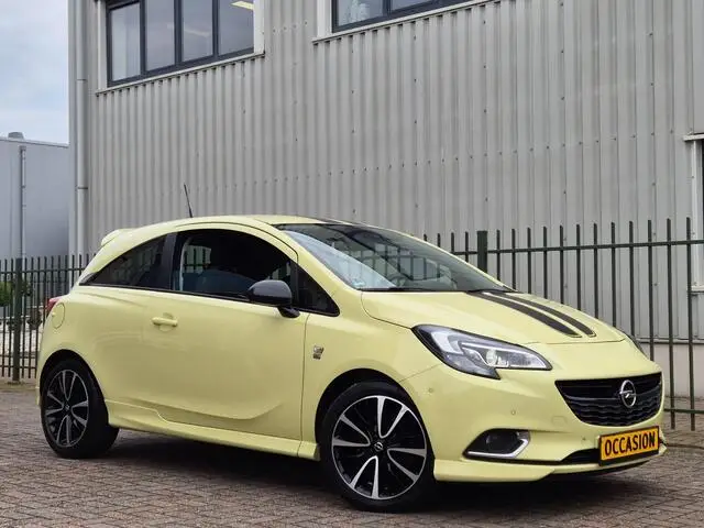 Photo 1 : Opel Corsa 2015 Petrol