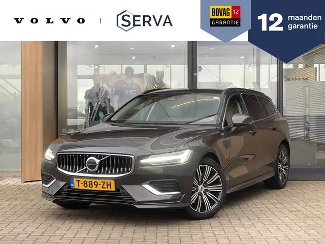 Photo 1 : Volvo V60 2023 Hybride