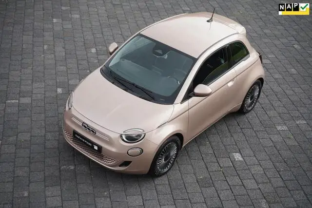 Photo 1 : Fiat 500 2021 Electric
